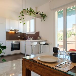 Fabula Rooms 3 Suites With Private Bathroom
